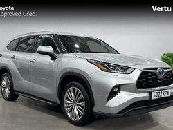 Used 2022 Toyota Highlander Hybrid SUV | £34,210