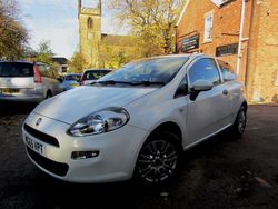 White Used 2015 Fiat Punto Pop Hatchback | £3,495 (Fair price)