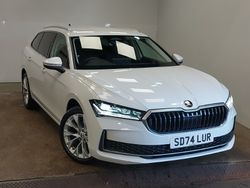 White Used 2024 Skoda Superb SE L Estate | £28,298 (Fair price)