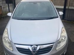 Silver Used 2008 Vauxhall Corsa Design Edition | £1,595 (A bit pricey)