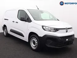 White New 2025 Citroën Berlingo MPV | £17,549 (Good price)