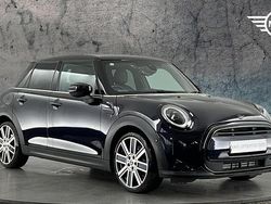 Black Used 2023 Mini Cooper Exclusive Hatchback | £23,490 (Fair price)