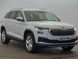 Moon white metallic New 2024 Skoda Kodiaq SE L Executive SUV | £30,495 (Super price)