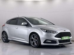 Silver Used 2015 Ford Focus ST Hatchback | £9,580 (Fair price)