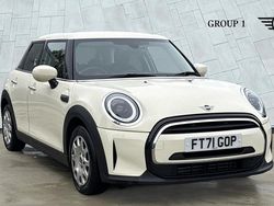 White Used 2022 Mini ONE Classic Hatchback | £16,995 (Fair price)