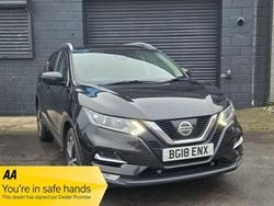 Black Used 2018 Nissan Qashqai N-Connecta SUV | £9,590 (Good price)