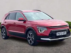 Red Used 2023 Kia Niro 3 SUV | £22,715 (Fair price)