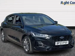 Black Used 2023 Ford Focus ST-Line Hatchback | £15,999 (Fair price)