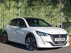 White Used 2020 Peugeot 208 GT-line Hatchback | £15,998 (Fair price)