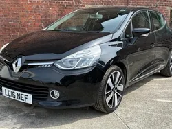 Black Used 2016 Renault Clio IV Dynamique Hatchback | £5,480 (Fair price)