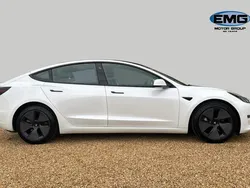 White Used 2021 Tesla Model 3 Long Range Sedan | £20,695 (Fair price)