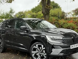 Black Used 2025 Renault Austral Techno Esprit Alpine SUV | £28,980 (Expensive)