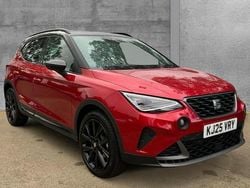 Red New 2025 Seat Arona Black Edition SUV | £21,850 (Fair price)