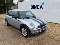 Silver Used 2002 Mini ONE Hatch Hatchback | £2,000 (Fair price)