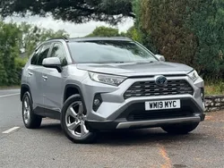 Silver Used 2019 Toyota RAV4 Design SUV | £21,995 (A bit pricey)