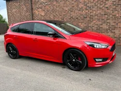 Red Used 2016 Ford Focus Zetec Hatchback | £5,695 (Good price)
