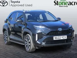 Used 2022 Toyota Yaris Hybrid Design SUV | £19,400 (Good price)