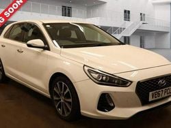 White Used 2017 Hyundai i30 Premium Hatchback | £8,350 (Fair price)