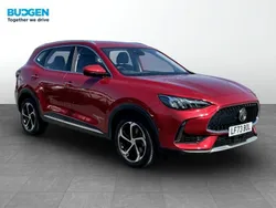Red Used 2023 MG HS SE SUV | £16,991 (Fair price)