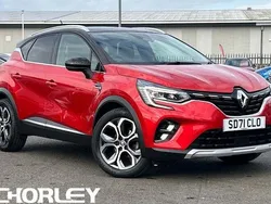 Red Used 2021 Renault Captur Version S SUV | £13,195 (Fair price)