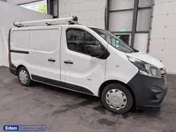 White Used 2016 Vauxhall Vivaro Van | £6,500 (Good price)