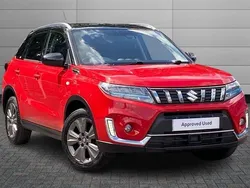 Bright red with metallic cosmic black pearl roof Used 2021 Suzuki Vitara SZ-T SUV | £13,750 (Fair price)