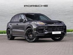 Black Used 2025 Porsche Cayenne SUV | £95,990