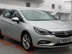 Silver Used 2018 Vauxhall Astra SRi Hatchback | £9,990 (Fair price)