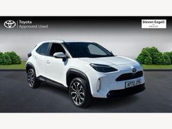 White Used 2023 Toyota Yaris Hybrid Design Hatchback | £20,009 (A bit pricey)