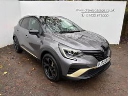 Grey/black Used 2023 Renault Captur Engineered SUV | £18,990