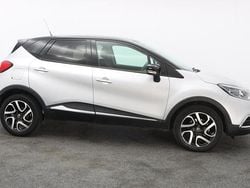 Grey Used 2016 Renault Captur Dynamique SUV | £9,999 (Fair price)