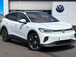 White Used 2024 VW ID.4 Pro Performance SUV | £28,490 (Fair price)