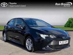 Black Used 2022 Toyota Corolla Hatchback | £15,750 (Good price)