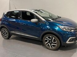 Blue/silver Used 2017 Renault Captur Dynamique SUV | £7,498 (Fair price)
