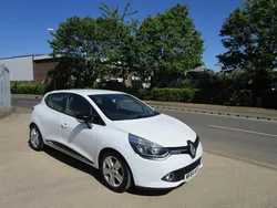 White Used 2014 Renault Clio IV Dynamique Hatchback | £4,295 (Fair price)