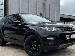 Black Used 2018 Land Rover Discovery Sport SE SUV | £11,700 (Fair price)