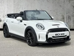 White Used 2024 Mini Cooper S Exclusive Hatchback | £28,398 (Expensive)