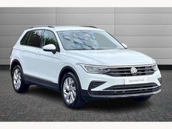White Used 2023 VW Tiguan Life SUV | £23,595 (Fair price)