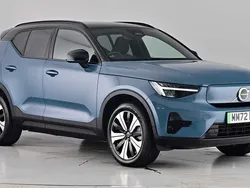 Used 2023 Volvo XC40 Core SUV | £21,495 (Super price)