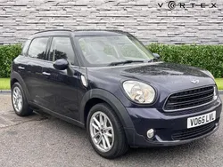 Blue Used 2015 Mini Cooper Countryman Business SUV | £5,600 (Fair price)