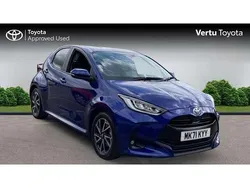 Blue Used 2021 Toyota Yaris Hybrid Design Hatchback | £15,896 (Fair price)