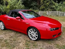 Red Used 2009 Alfa Romeo Spider Cabriolet | £4,995