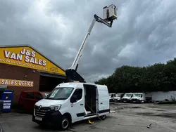 White Used 2023 Renault Master Business Van | £35,995