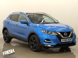 Blue Used 2018 Nissan Qashqai N-Connecta SUV | £9,190 (Fair price)