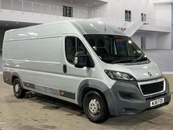 Silver Used 2016 Peugeot Boxer Van | £9,999 (Good price)