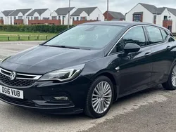 Black Used 2016 Vauxhall Astra Elite Hatchback | £4,795 (Good price)
