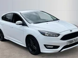 White Used 2016 Ford Focus Zetec Hatchback | £7,499 (Fair price)