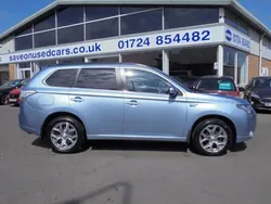 Blue Used 2014 Mitsubishi Outlander P-HEV Estate | £7,994 (Fair price)
