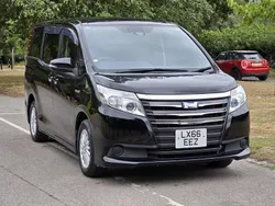 Black Used 2025 Toyota Noah MPV | £13,480 (Good price)
