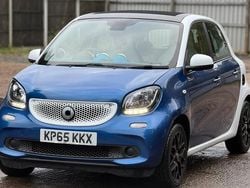 Blue Used 2015 Smart ForFour Premium Hatchback | £6,299 (Good price)